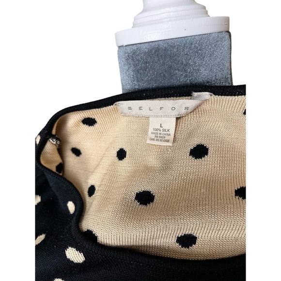 Belford, 100% Silk, Matching Sweater and Cardigan, Black and Beige, Small - Picture 8 of 9